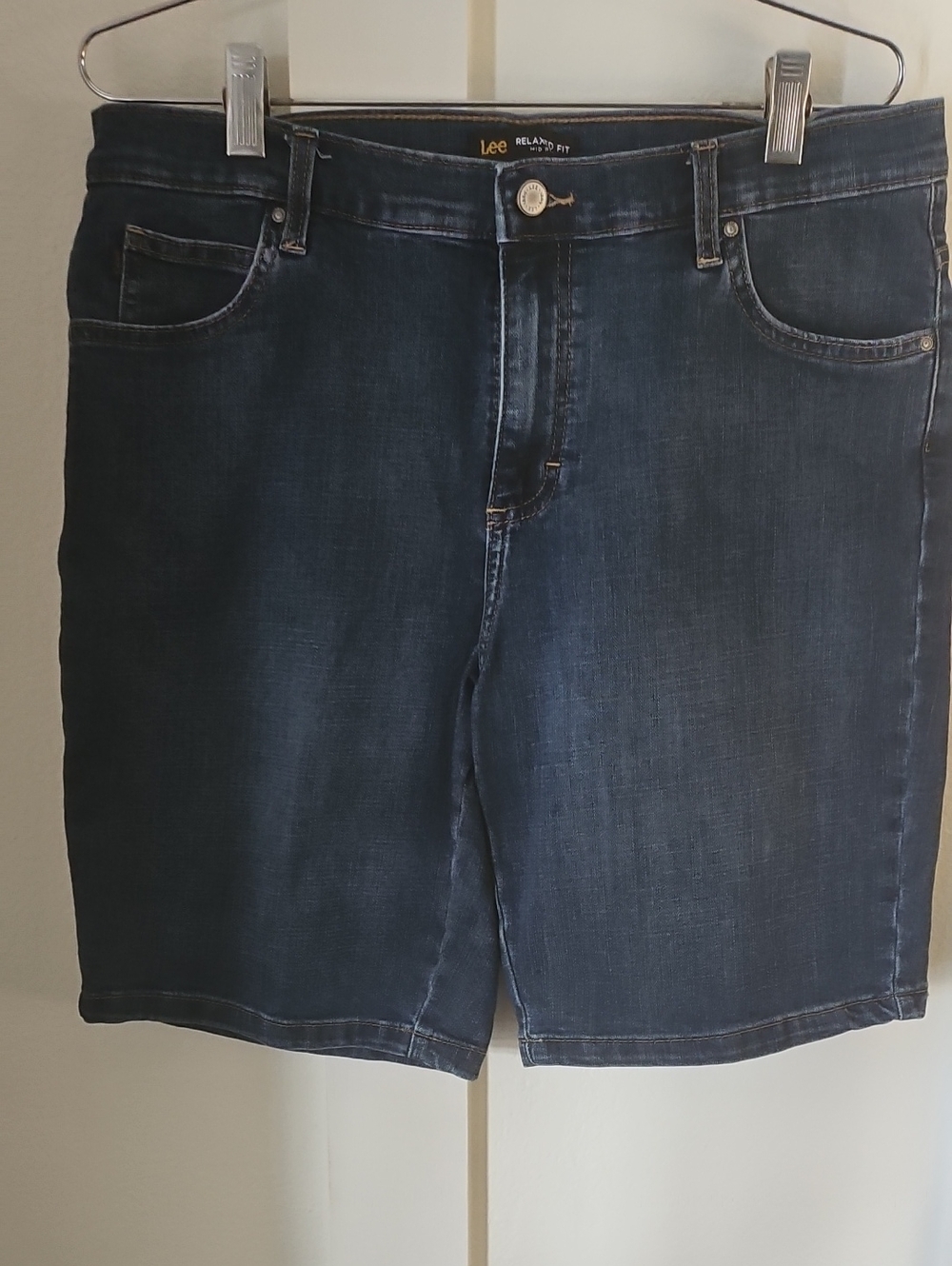 Lee Men’s Indigo Relaxed Denim Shorts